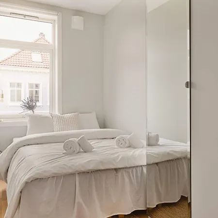 Dinbnb I Optimized Bnb I 300m To Marina & Easy Check-in Apartment
