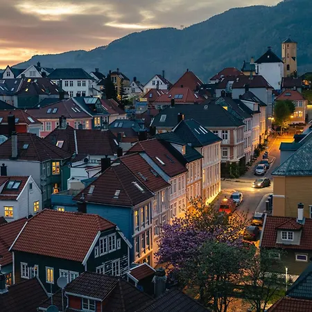 Dinbnb I Optimized Bnb I 300m To Marina & Easy Check-in Bergen